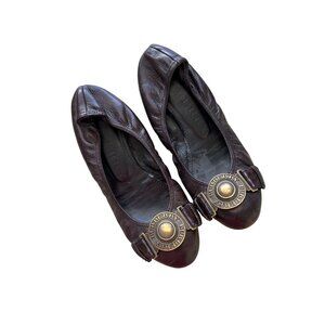 Burberry Womens Sz 37 Leather Ballet Flats With Gold Logo Buckle Brown